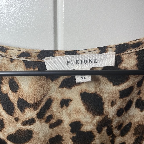 Pleione leopard print sleeveless tulip blouse women’s size XL - Picture 6 of 9